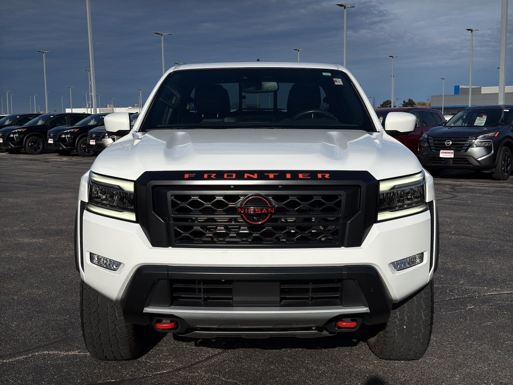 2022 Nissan Frontier Crew Cab 4x4 PRO-4X Auto