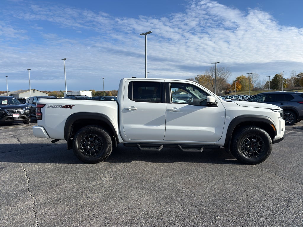 2022 Nissan Frontier Crew Cab 4x4 PRO-4X Auto