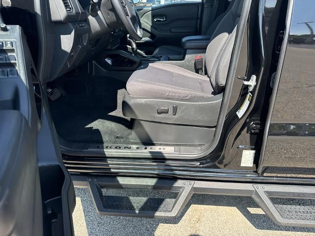 2023 Nissan Frontier Crew Cab 4x4 SV Auto *Ltd Avail*