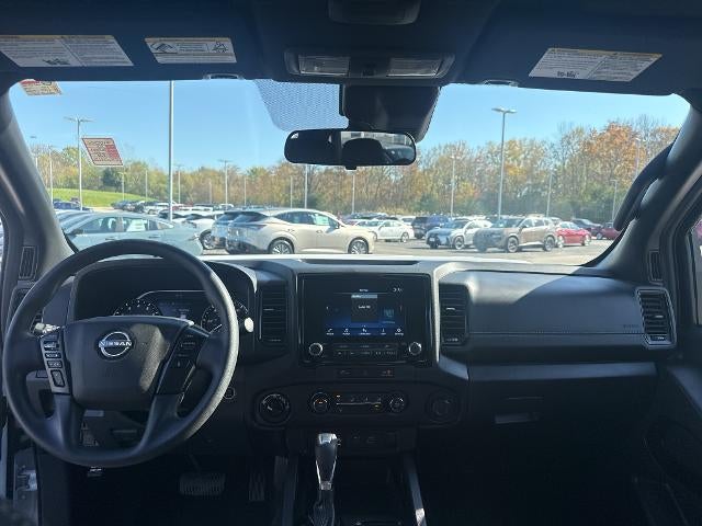 2023 Nissan Frontier Crew Cab 4x4 SV Auto