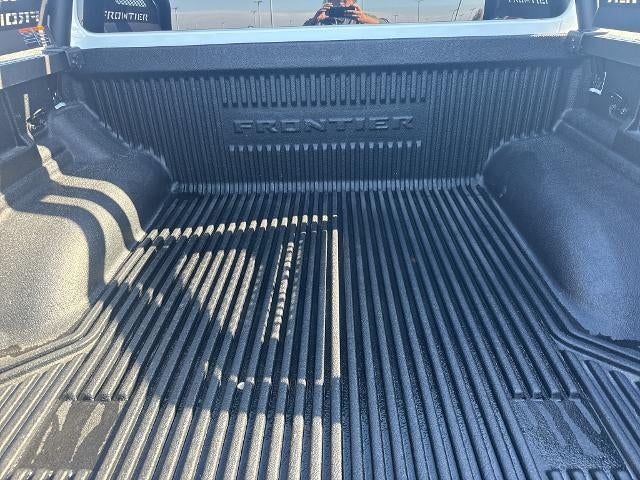 2023 Nissan Frontier Crew Cab 4x4 SV Auto