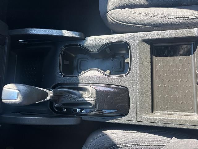 2023 Nissan Frontier Crew Cab 4x4 SV Auto