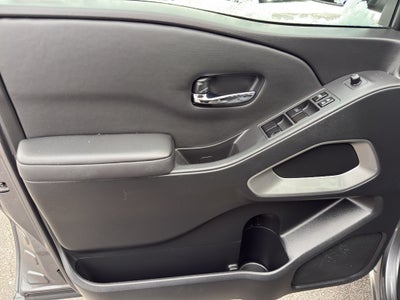 2024 Nissan Frontier Crew Cab 4x4 SV