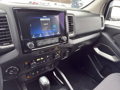 2024 Nissan Frontier Crew Cab 4x4 SV