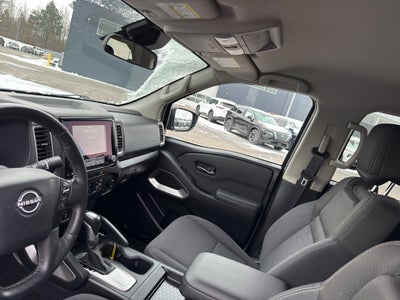 2024 Nissan Frontier Crew Cab 4x4 SV