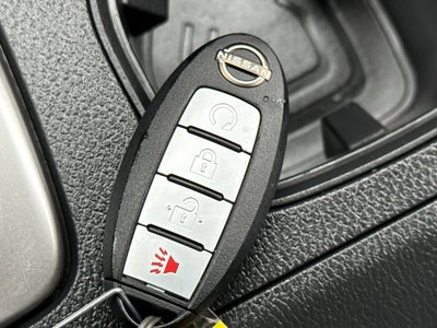 2024 Nissan Frontier Crew Cab 4x4 SV