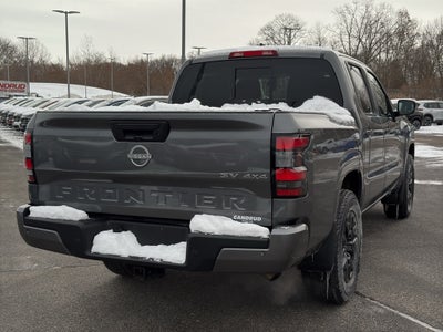 2024 Nissan Frontier Crew Cab 4x4 SV