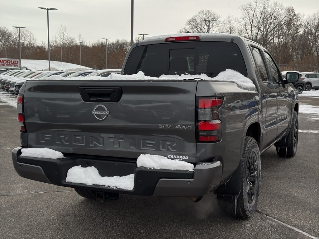 2024 Nissan Frontier Crew Cab 4x4 SV