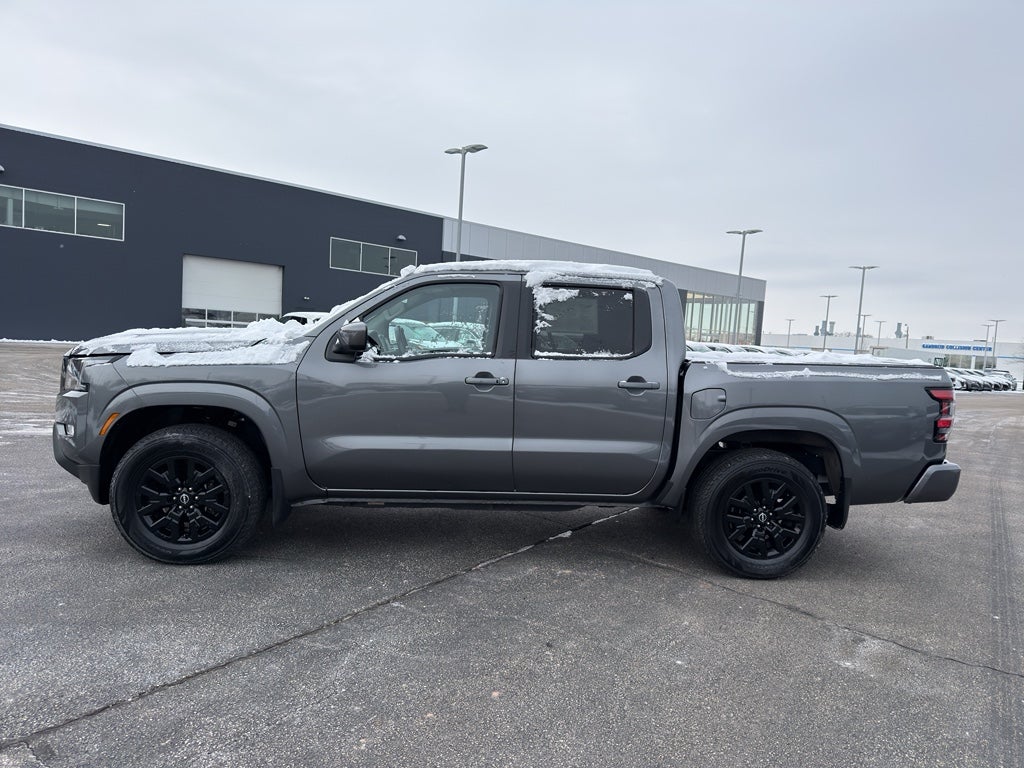 2024 Nissan Frontier Crew Cab 4x4 SV