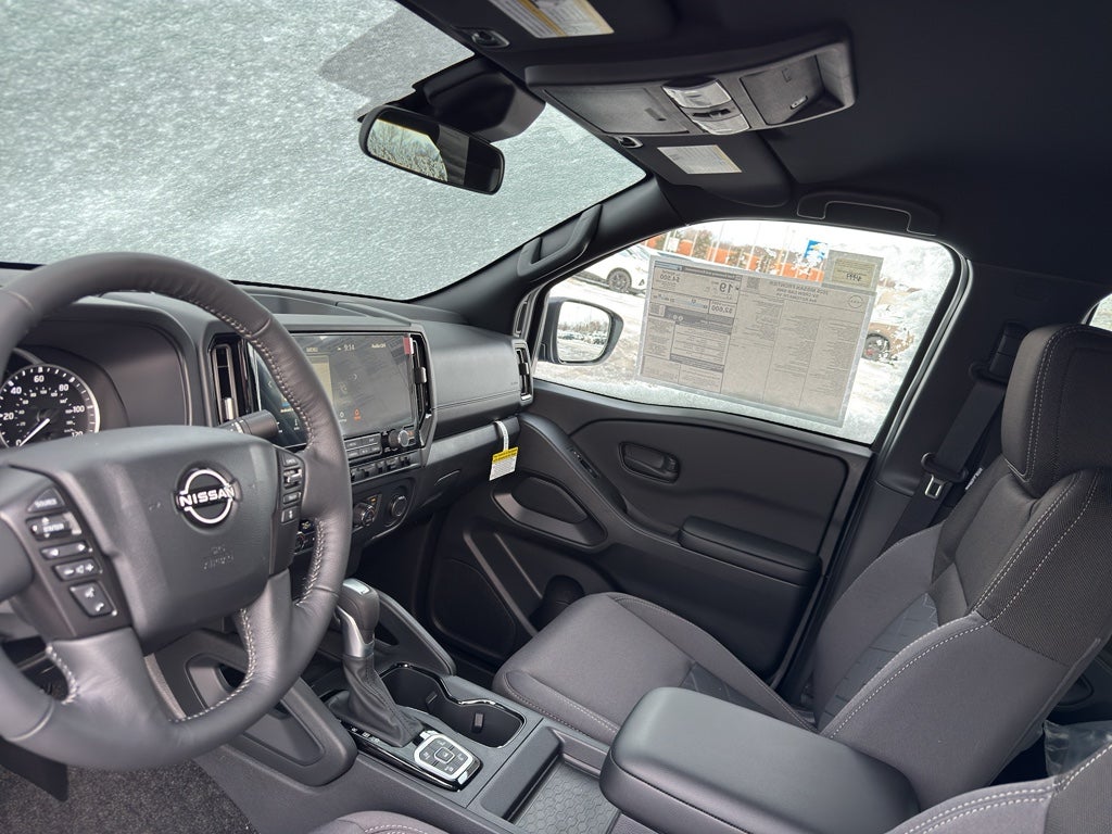 2026 Nissan Frontier Crew Cab 4x4 SV