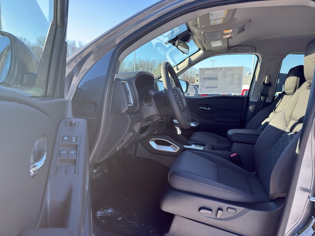 2026 Nissan Frontier Crew Cab 4x4 SV