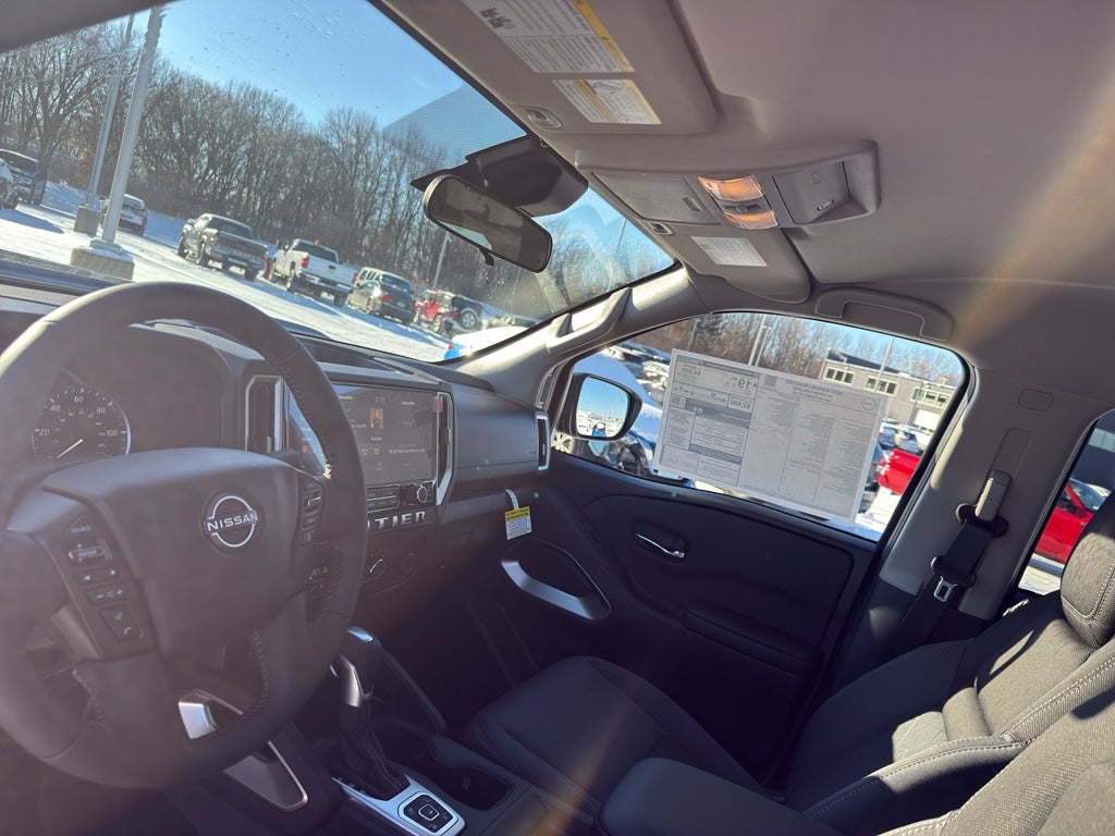 2026 Nissan Frontier Crew Cab 4x4 SV