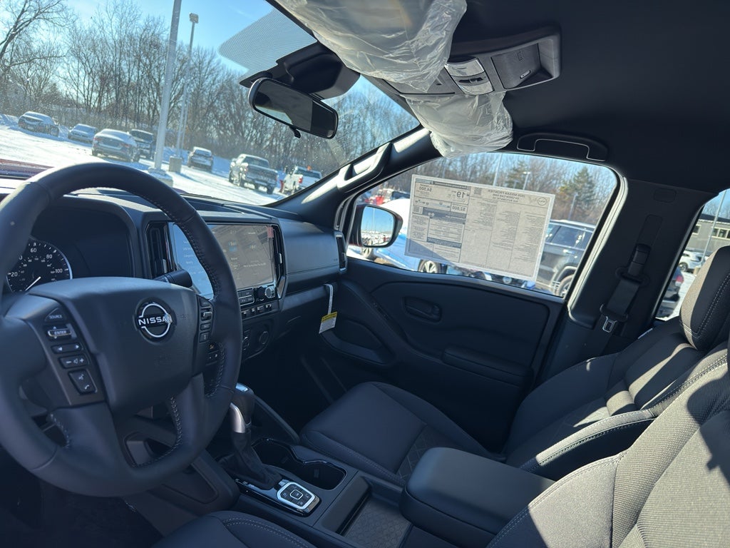 2026 Nissan Frontier Crew Cab 4x4 SV