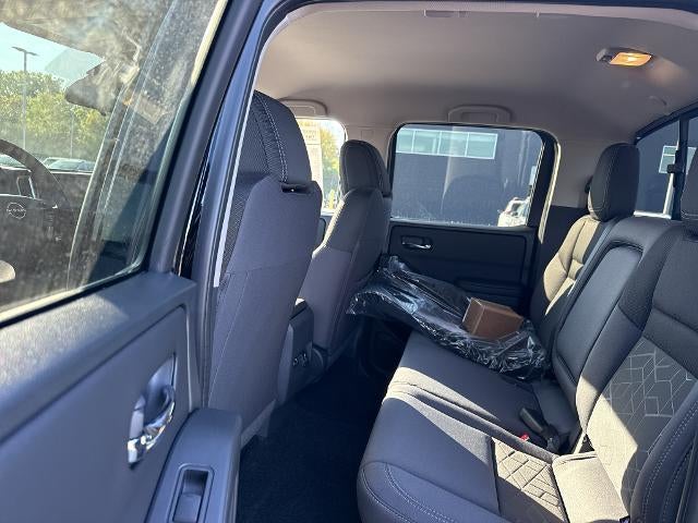 2027 Nissan Frontier Crew Cab 4x4 SV