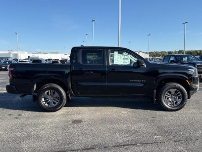 2027 Nissan Frontier Crew Cab 4x4 SV