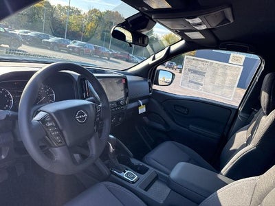 2027 Nissan Frontier Crew Cab 4x4 SV