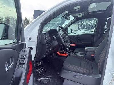 2022 Nissan Frontier Crew Cab 4x4 PRO-4X Auto