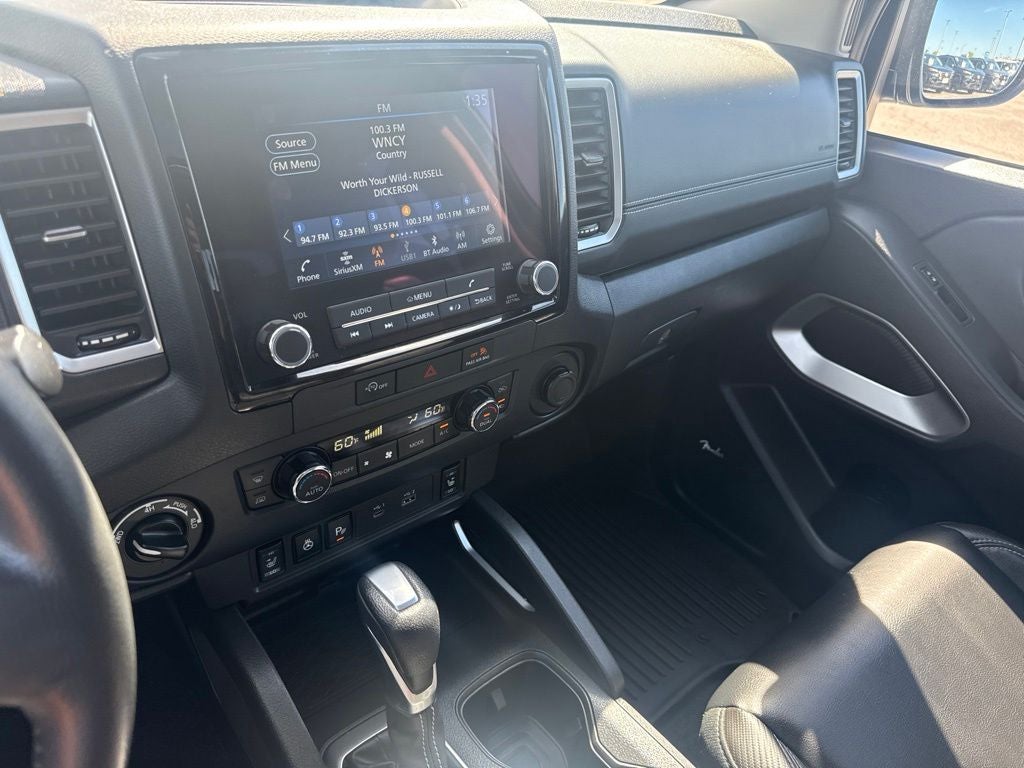 2024 Nissan Frontier Crew Cab 4x4 SL