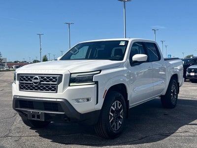 2024 Nissan Frontier Crew Cab 4x4 SL