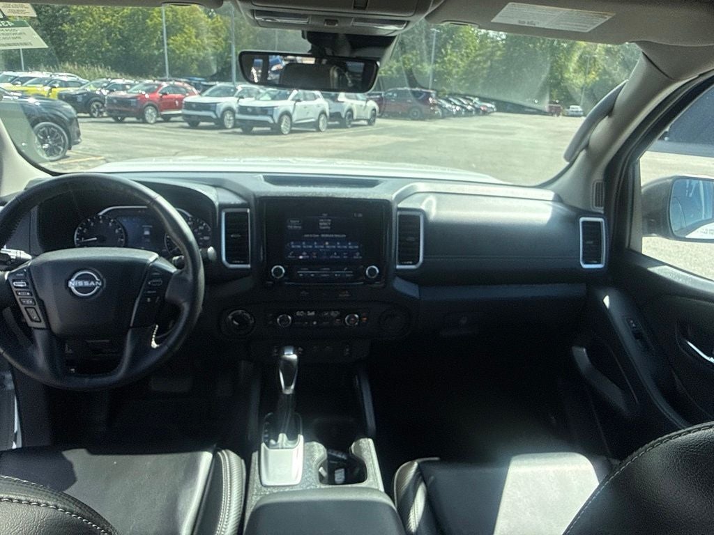 2024 Nissan Frontier Crew Cab 4x4 SL