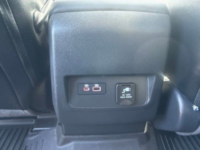 2024 Nissan Frontier Crew Cab 4x4 SL