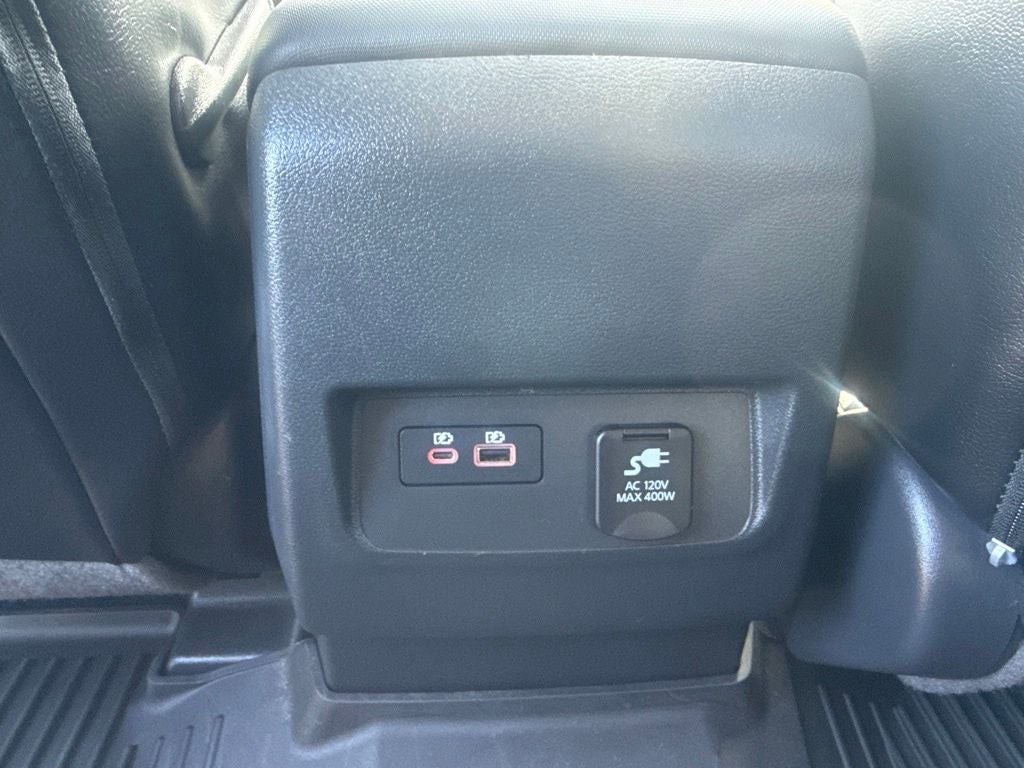 2024 Nissan Frontier Crew Cab 4x4 SL