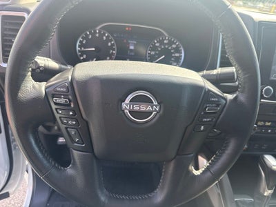 2024 Nissan Frontier Crew Cab 4x4 SL