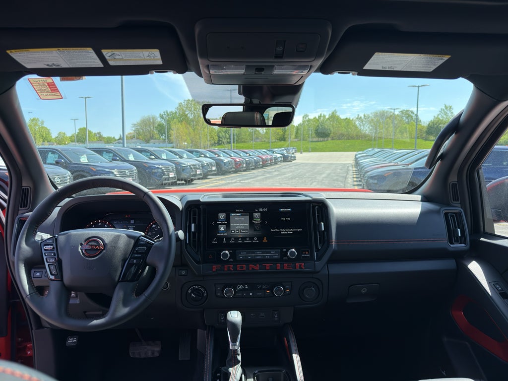 2025 Nissan Frontier Crew Cab 4x4 PRO-4X