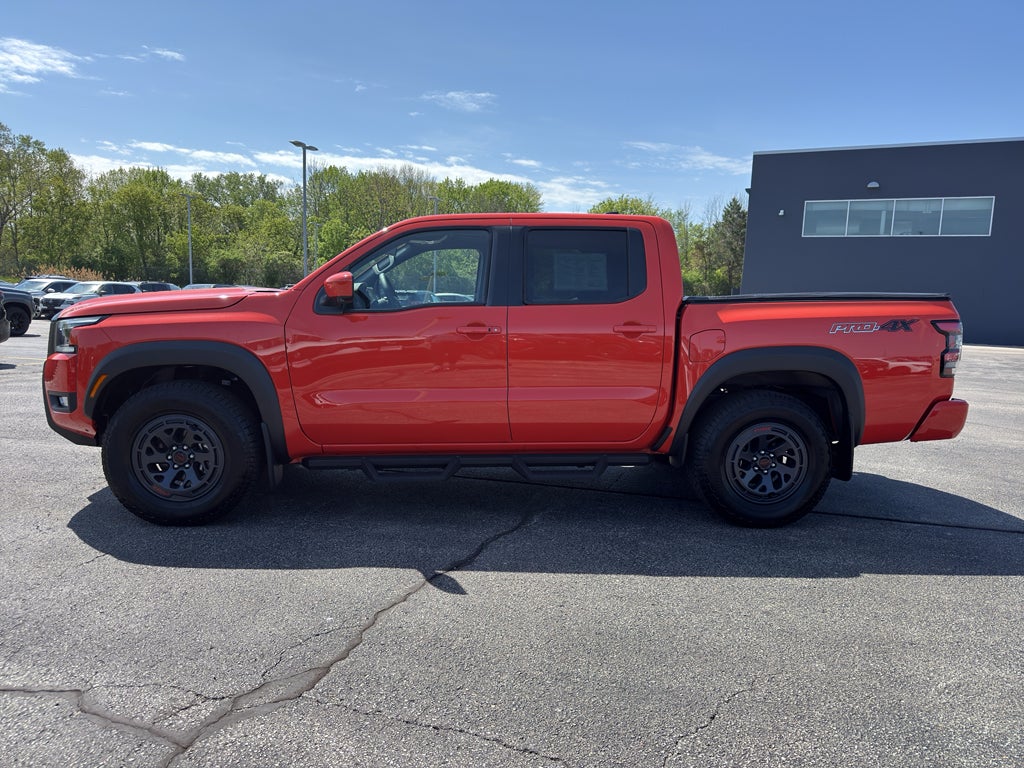 2025 Nissan Frontier Crew Cab 4x4 PRO-4X