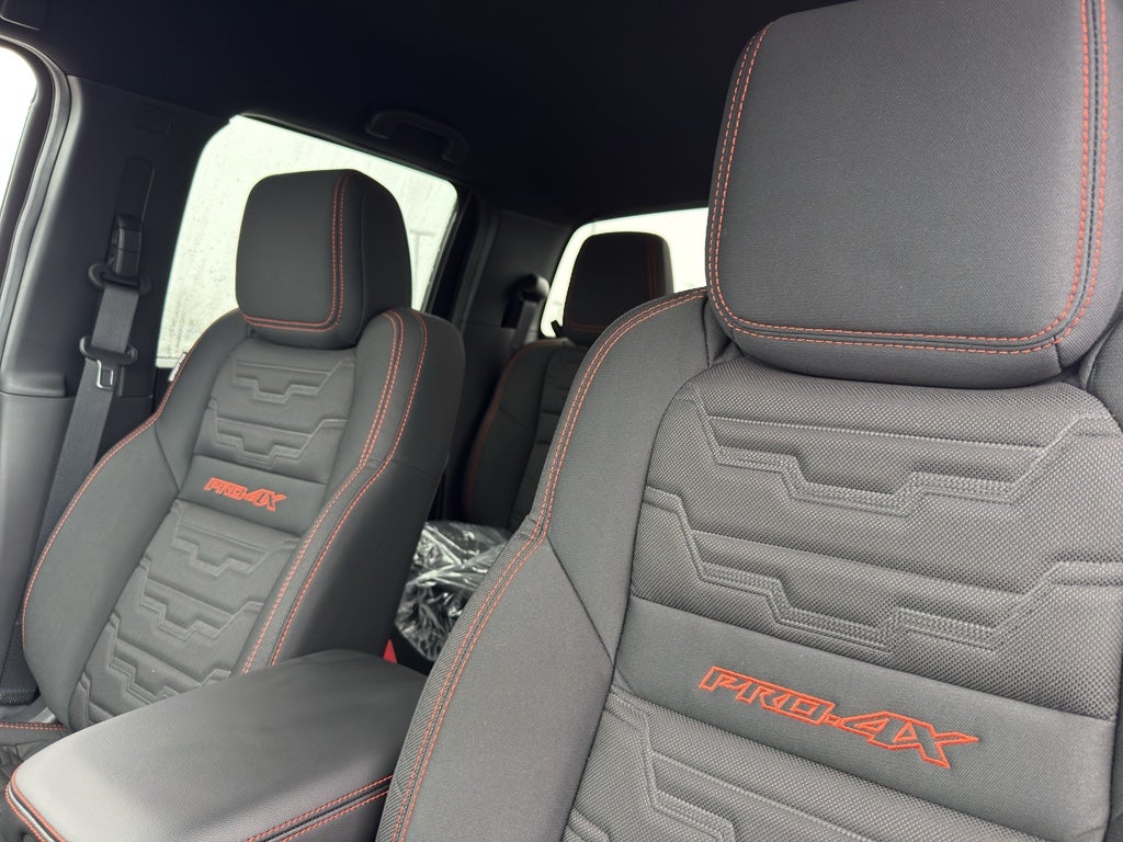 2026 Nissan Frontier Crew Cab 4x4 PRO-4X