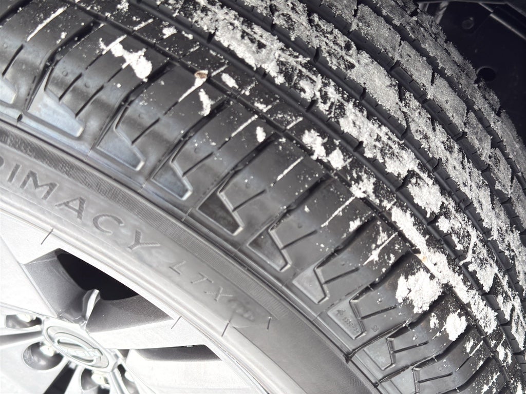 2026 Nissan Frontier Crew Cab 4x4 SV