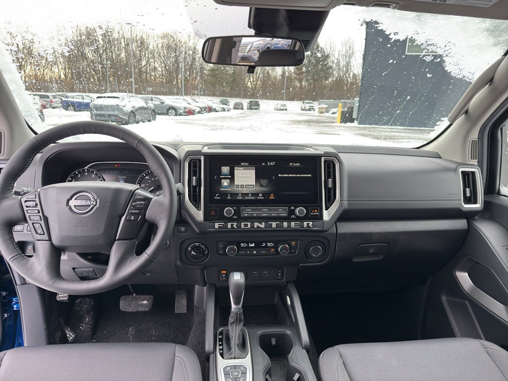2026 Nissan Frontier Crew Cab 4x4 SV
