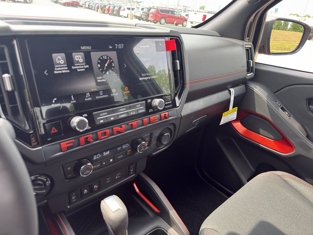 2026 Nissan Frontier Crew Cab 4x4 PRO-4X