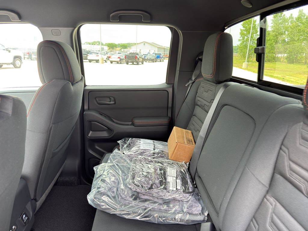 2026 Nissan Frontier Crew Cab 4x4 PRO-4X
