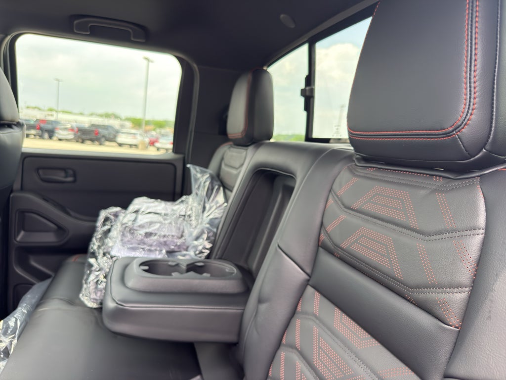 2026 Nissan Frontier Crew Cab 4x4 PRO-4X