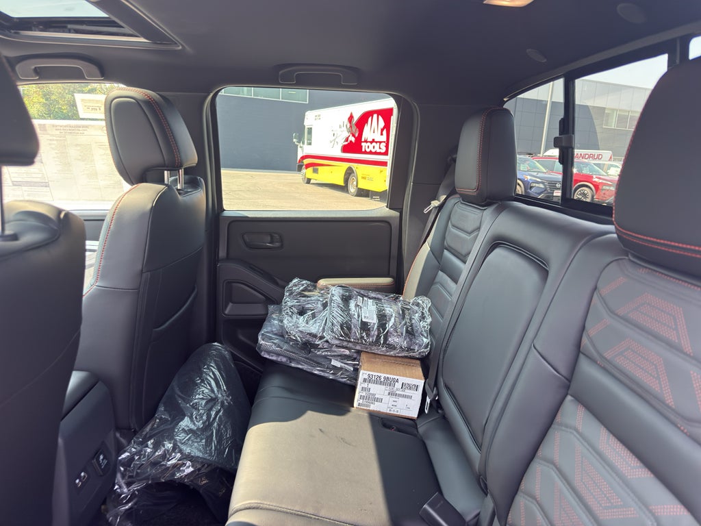 2026 Nissan Frontier Crew Cab 4x4 PRO-4X