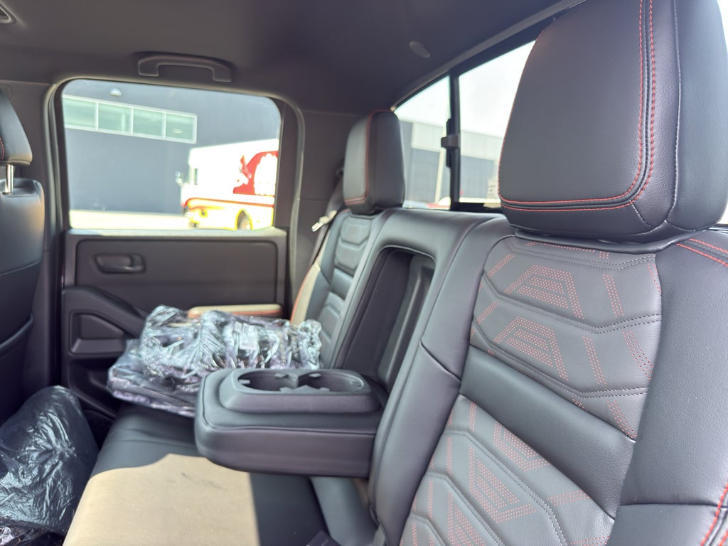 2026 Nissan Frontier Crew Cab 4x4 PRO-4X