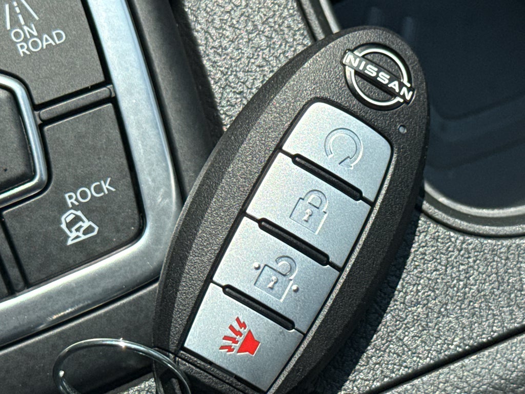 2026 Nissan Frontier Crew Cab 4x4 PRO-4X