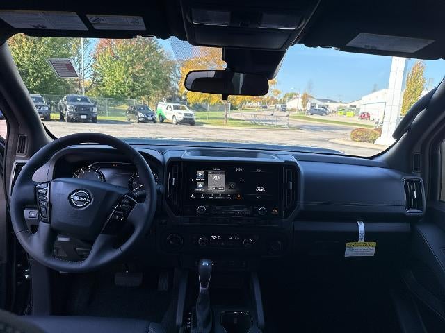 2027 Nissan Frontier Crew Cab 4x4 SV