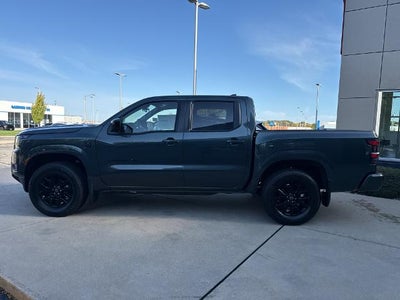 2027 Nissan Frontier Crew Cab 4x4 SV