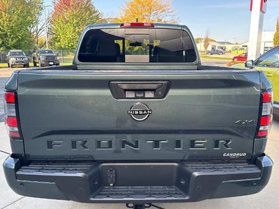 2027 Nissan Frontier Crew Cab 4x4 SV