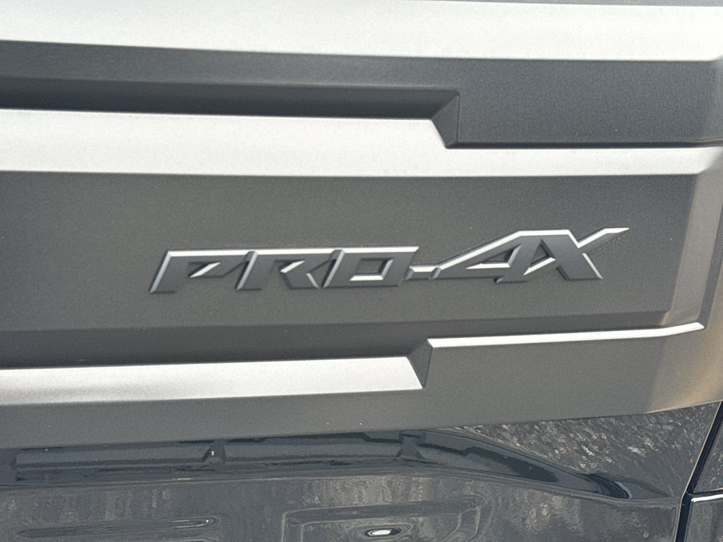 2026 Nissan Frontier Crew Cab 4x4 PRO-4X