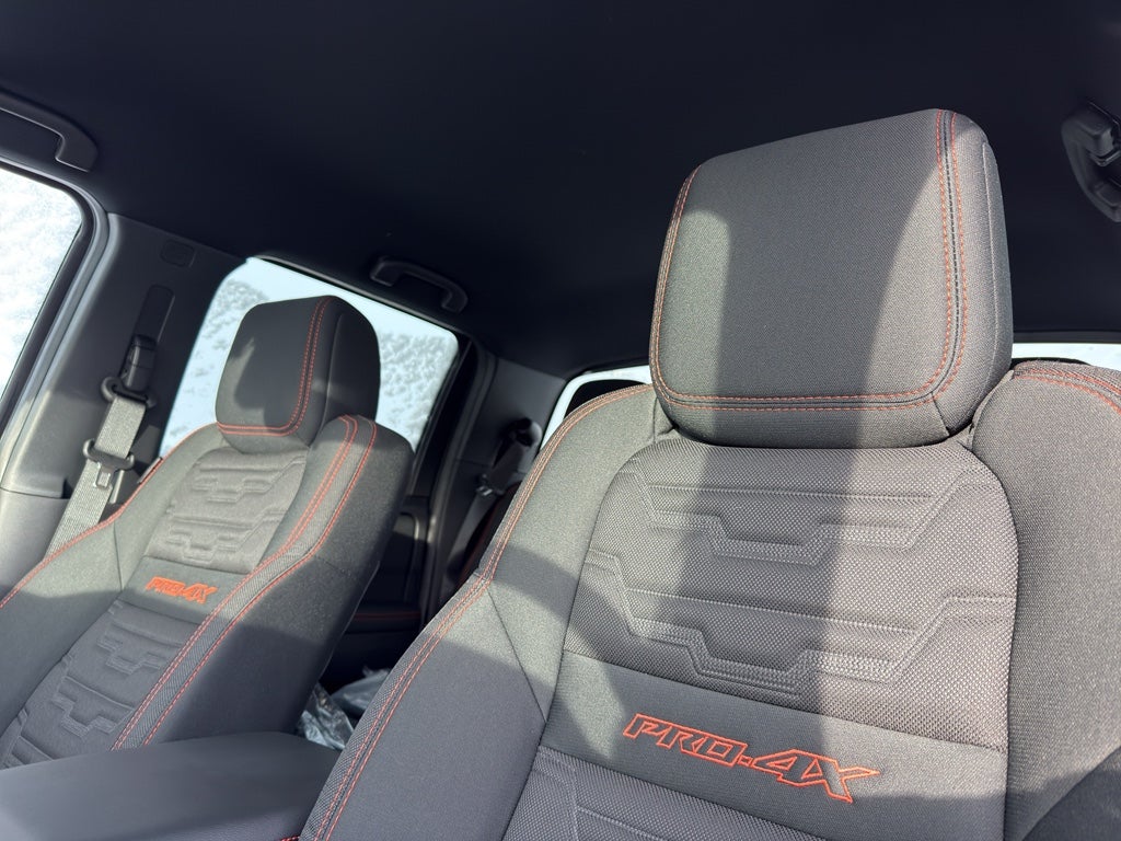 2026 Nissan Frontier Crew Cab 4x4 PRO-4X