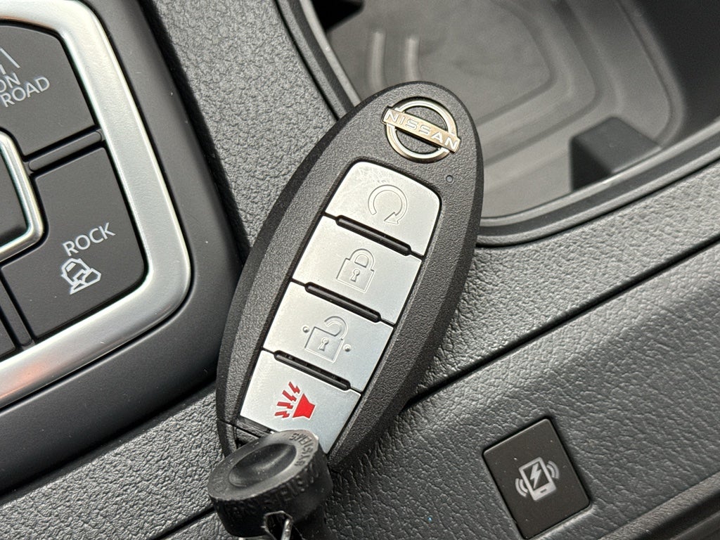 2026 Nissan Frontier Crew Cab 4x4 PRO-4X