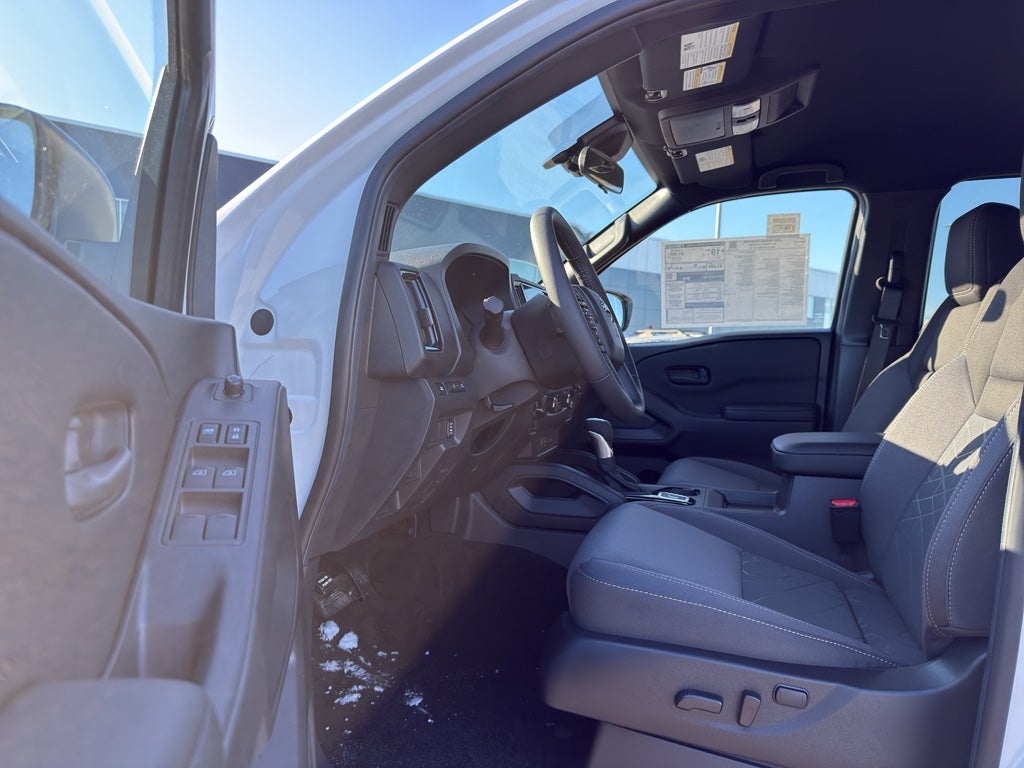 2026 Nissan Frontier Crew Cab 4x4 SV