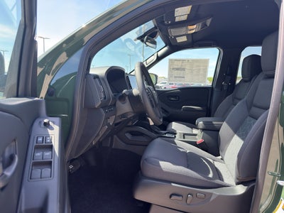 2026 Nissan Frontier Crew Cab 4x4 SV