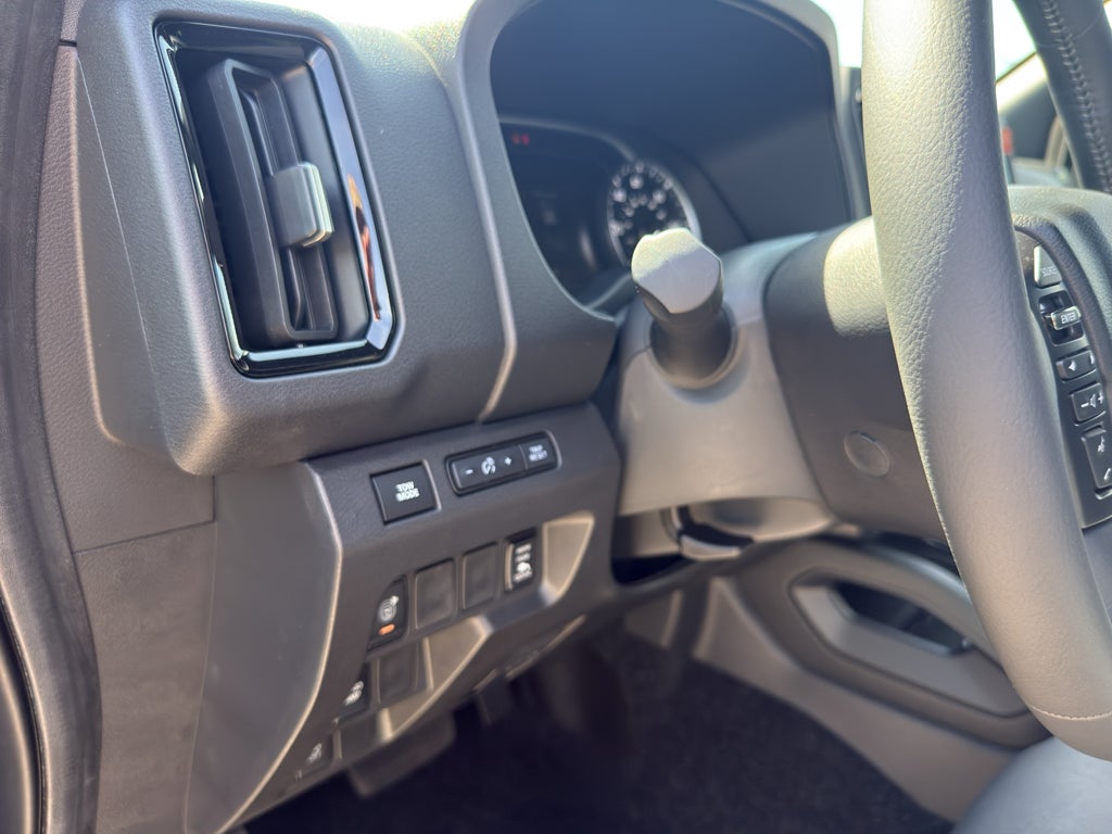 2026 Nissan Frontier Crew Cab 4x4 SV