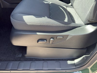 2026 Nissan Frontier Crew Cab 4x4 SV