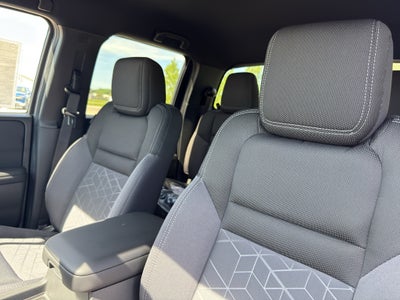 2026 Nissan Frontier Crew Cab 4x4 SV