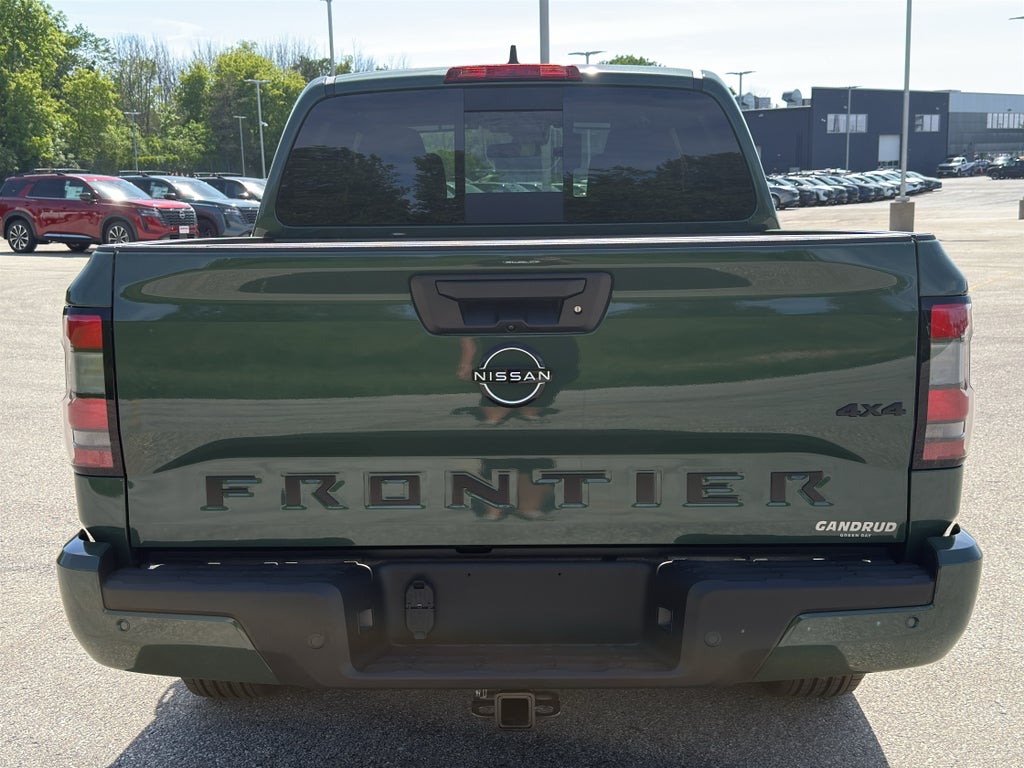 2026 Nissan Frontier Crew Cab 4x4 SV